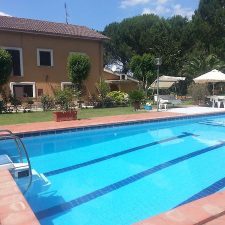 Ambrabed Lunghezza Station Bed & Breakfast Екстериор снимка
