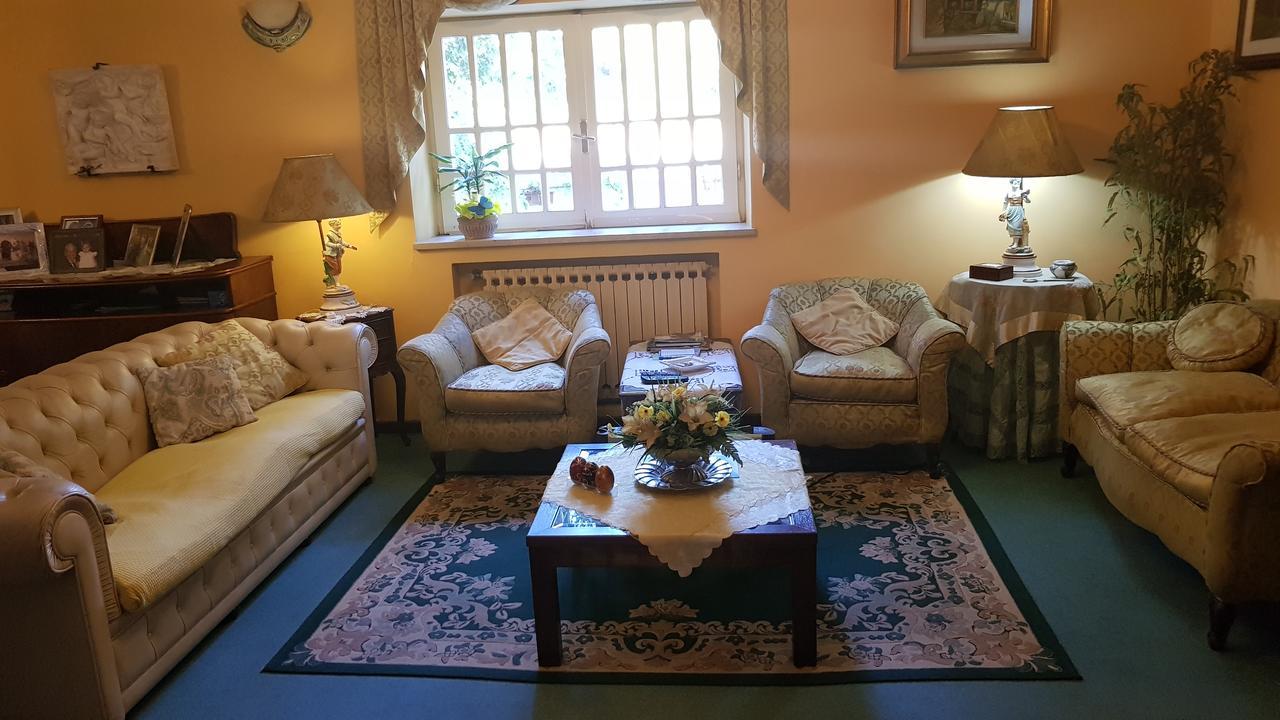Ambrabed Lunghezza Station Bed & Breakfast Екстериор снимка
