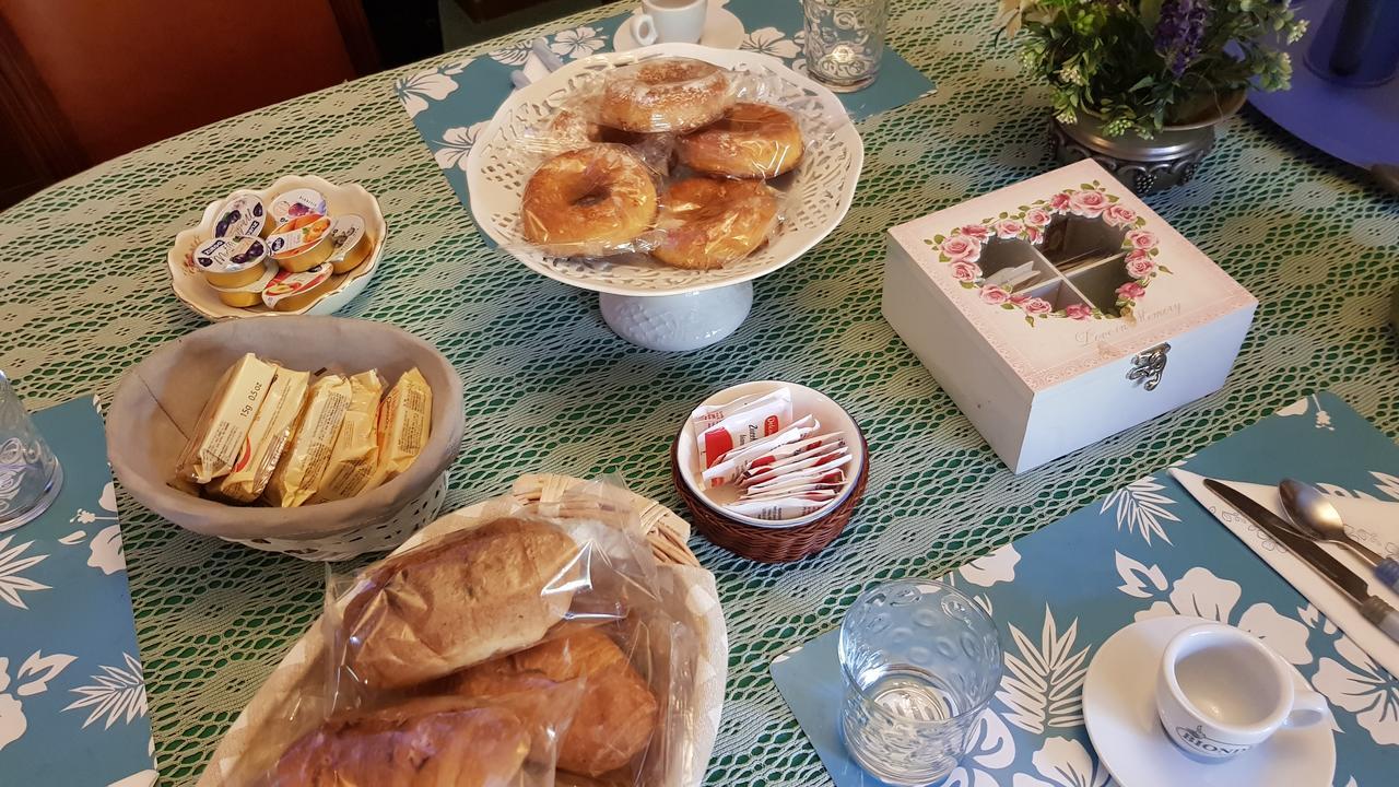 Ambrabed Lunghezza Station Bed & Breakfast Екстериор снимка